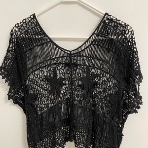 Women crop top , color black , size S , M